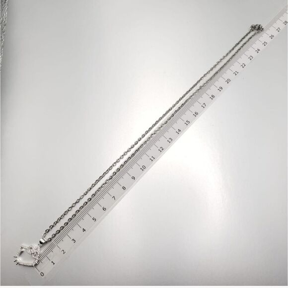 Brand New Silver Rhinestone Hello Kitty Necklace - Picture 5 of 5